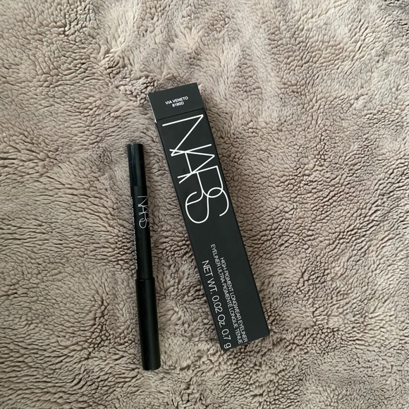 High Pigment Long wear Eyeliner - NARS - Picture 4 of 7